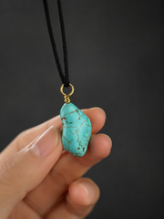 Khampa Tibetan Freeform Turquoise Necklace
