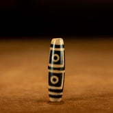 Vision Seal – 20th Century Four-Eyed Dzi Totem Necklace