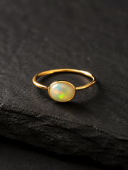 Vintage Oval Opal Ring - Gold Plated 925 Silver