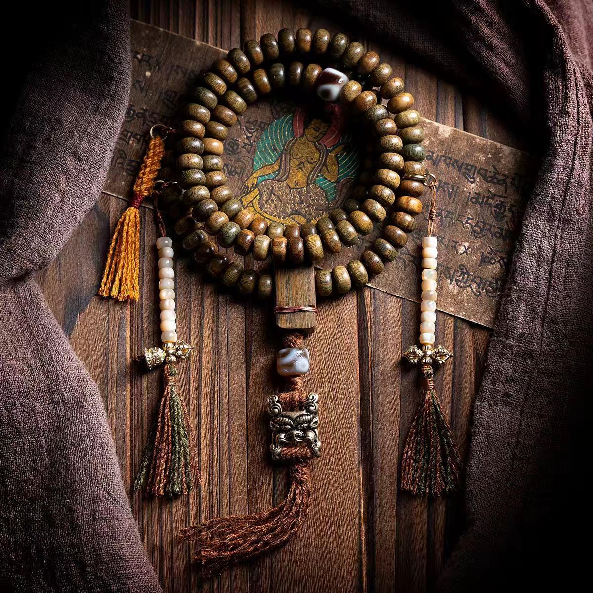 108 Green Sandalwood Mala Beads Tibetan Prayer Necklace