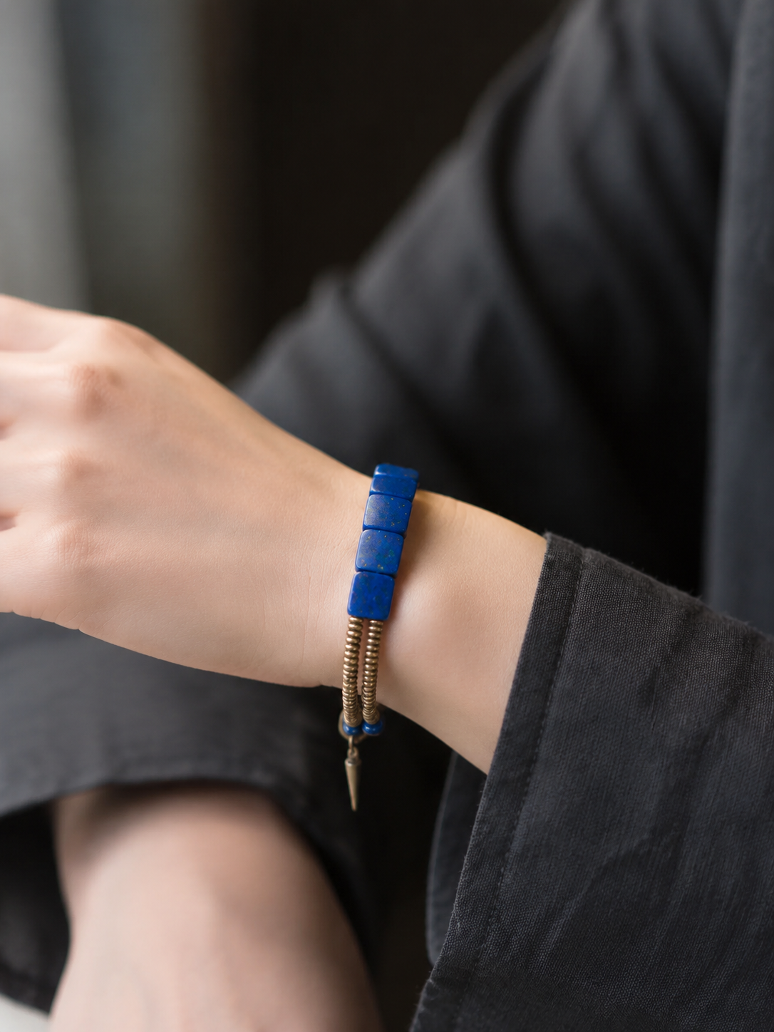 Vintage Tibetan Lapis Lazuli Healing Bracelet