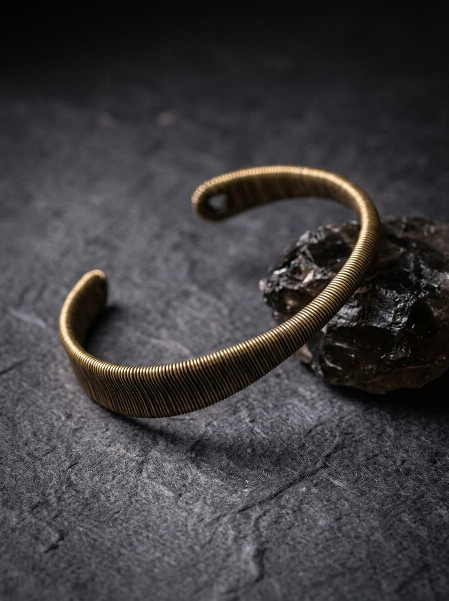 Handmade Tibetan Copper Wire Bangle - Vintage Unisex Bracelet