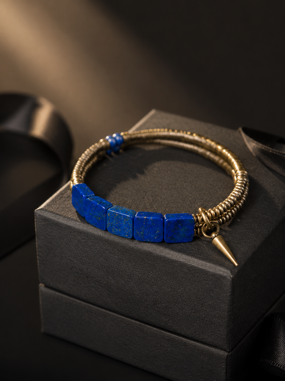 Vintage Tibetan Lapis Lazuli Healing Bracelet