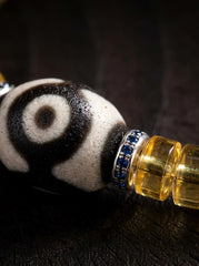 Tibetan 3-Eyed Dzi & Citrine Wealth Bracelet