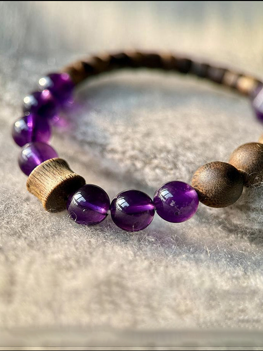 Divine Insight Sandalwood & Amethyst Bracelet