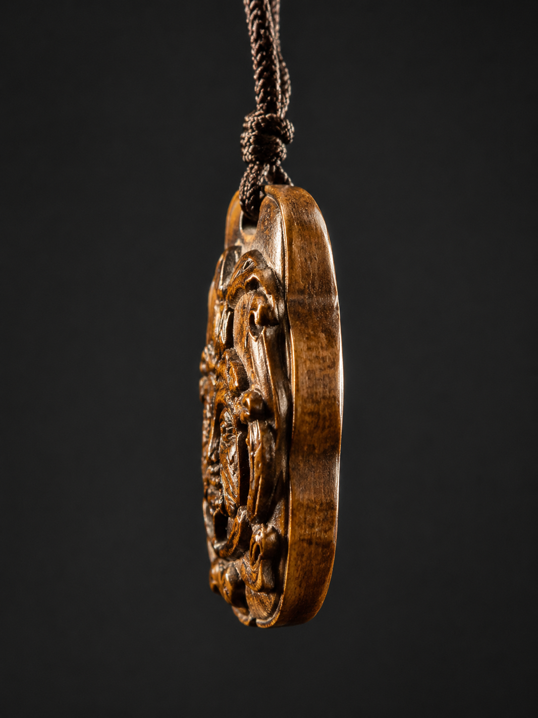 Hand-Carved Tibetan Yak Bone Vajra Amulet Necklace