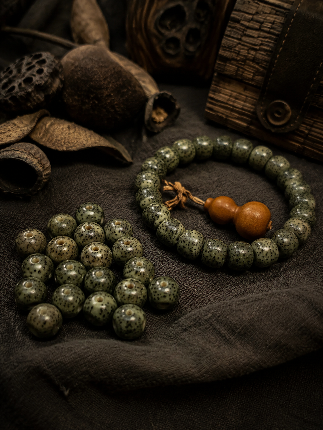 Tibetan Jade-Tone Xingyue Bodhi Seed Bracelet
